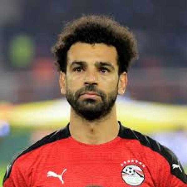 محمد صلاح على مقاعد بدلاء ليفربول أمام وست هام في الدوري الإنجليزي اليوم