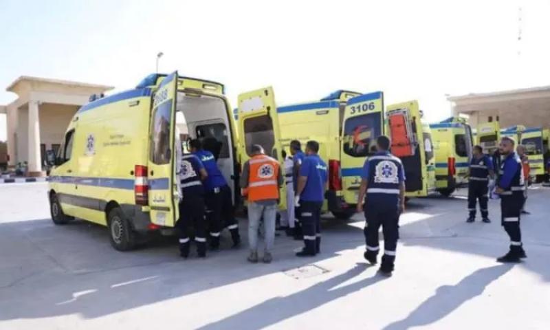 وصول 16 مصابا من غزة إلى رفح للعلاج بالمستشفيات المصرية