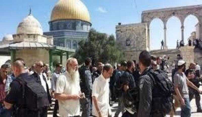 144 مُستوطنًا يقتحمون المسجد الأقصى.. واعتقال 30 فلسطينيًا من الضفة الغربية